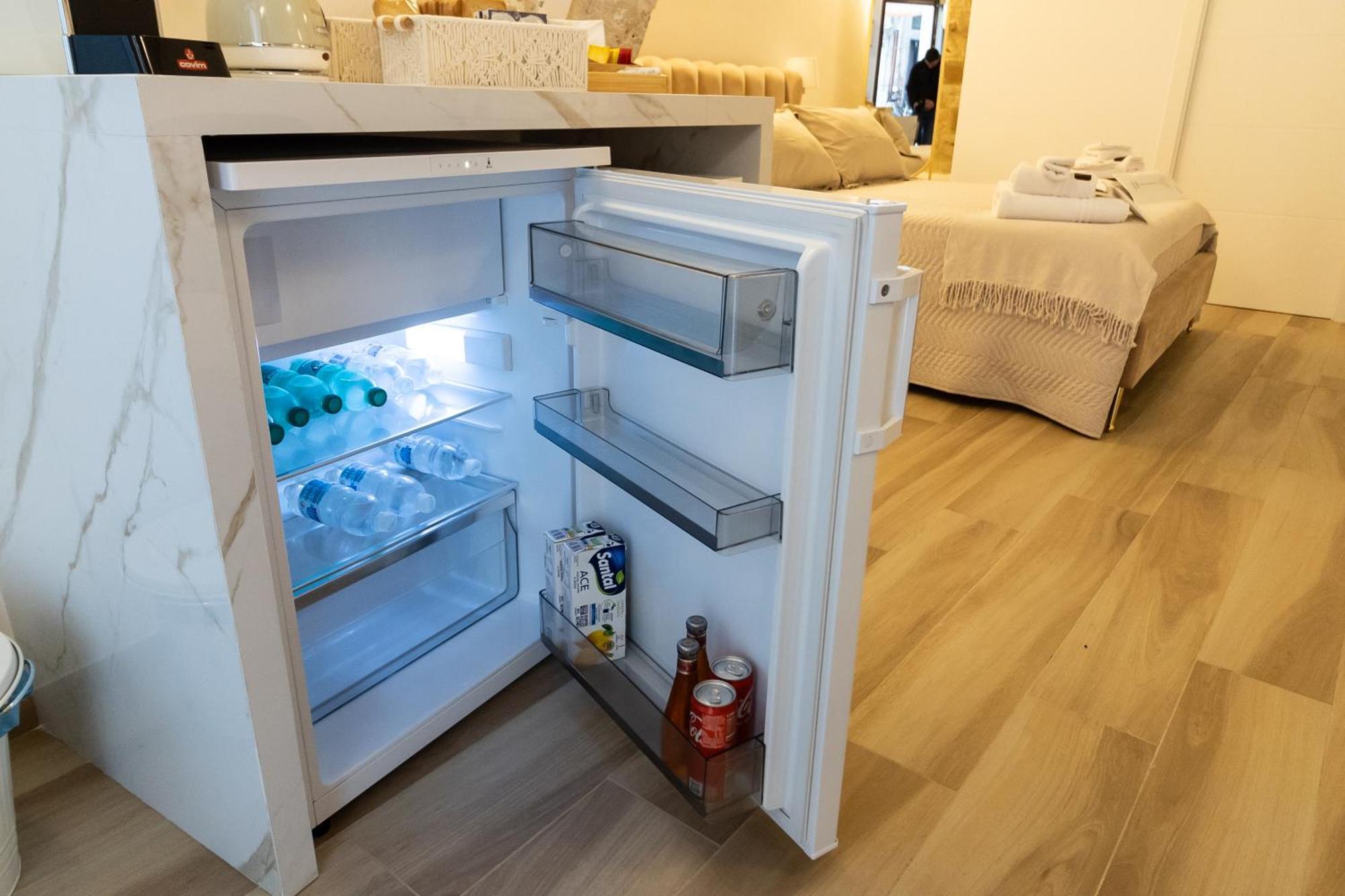 בארי Carola Luxury Room מראה חיצוני תמונה