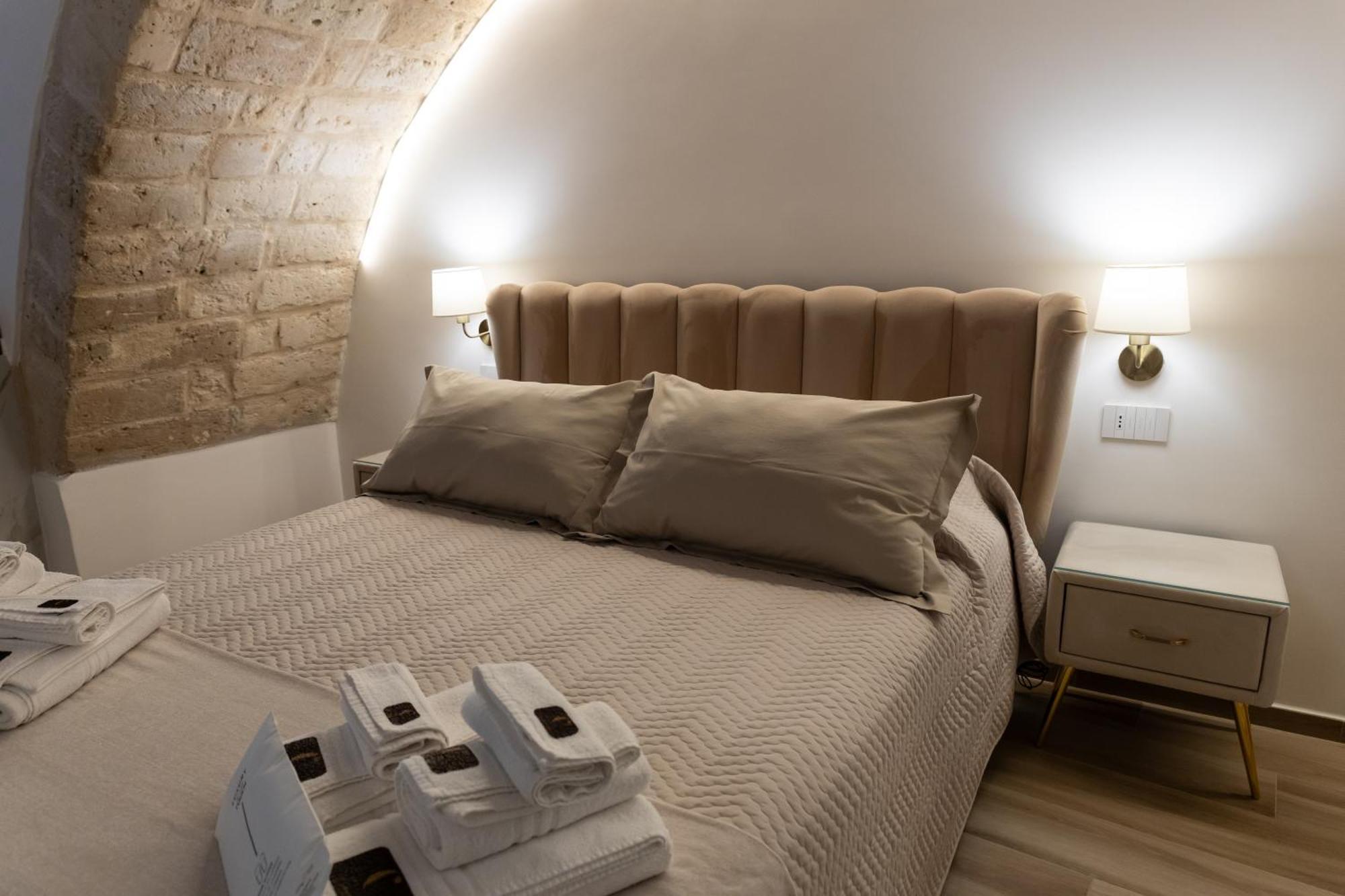 בארי Carola Luxury Room מראה חיצוני תמונה